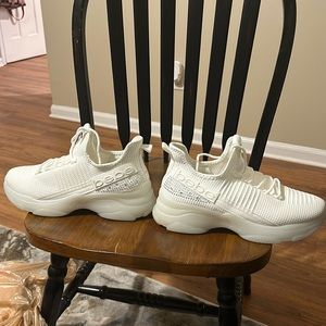 Bebe Sport Size 11 White